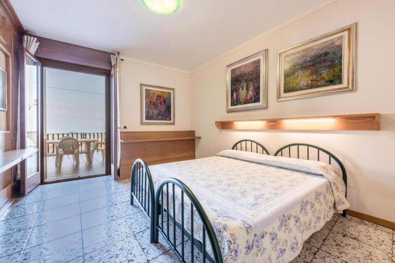 Casa Vacanze Baccolo Polpenazze del Garda Ngoại thất bức ảnh