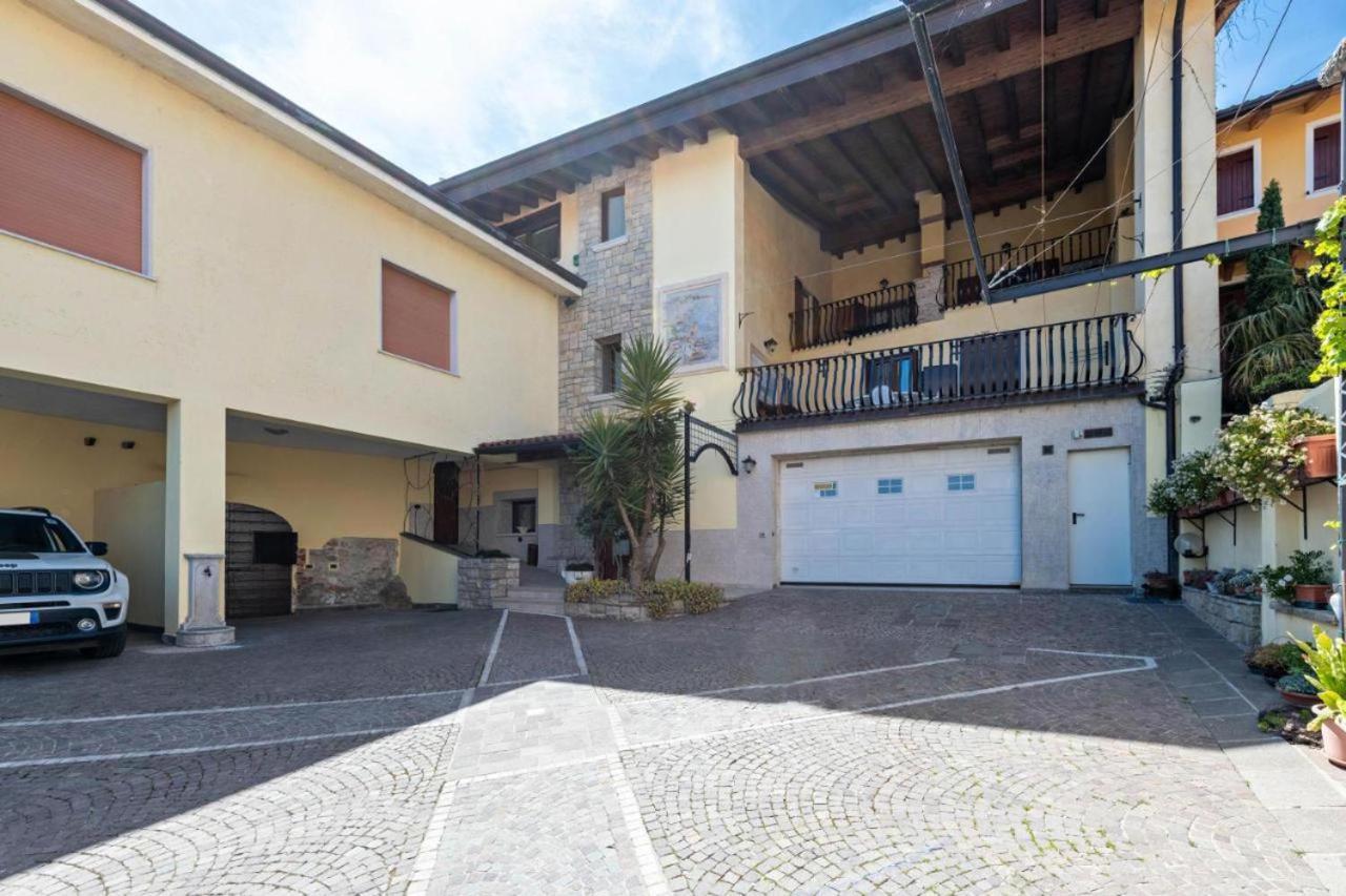 Casa Vacanze Baccolo Polpenazze del Garda Ngoại thất bức ảnh