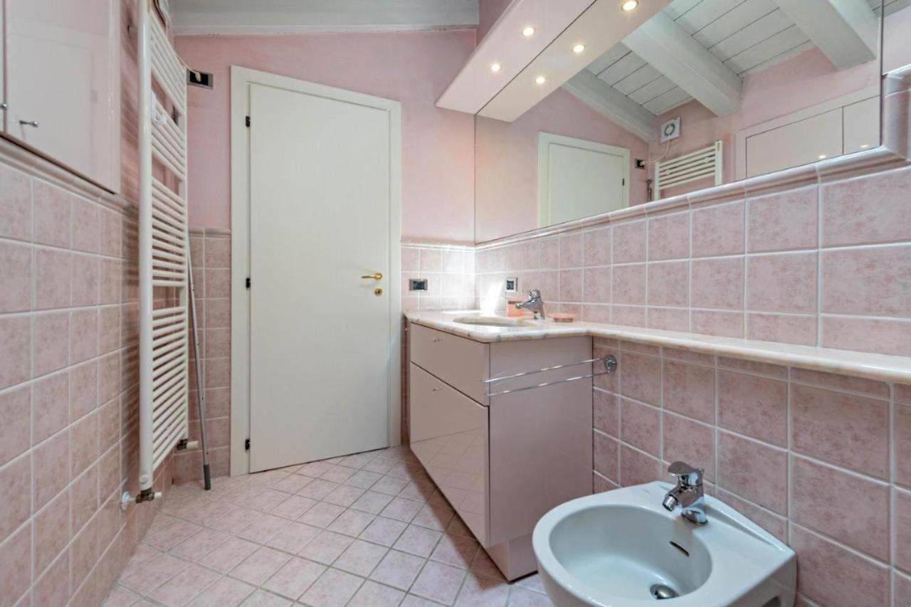 Casa Vacanze Baccolo Polpenazze del Garda Ngoại thất bức ảnh