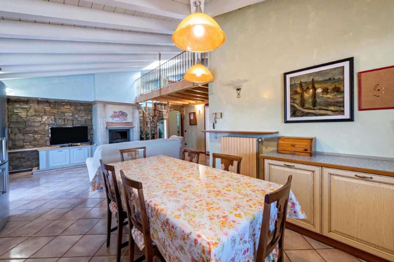 Casa Vacanze Baccolo Polpenazze del Garda Ngoại thất bức ảnh